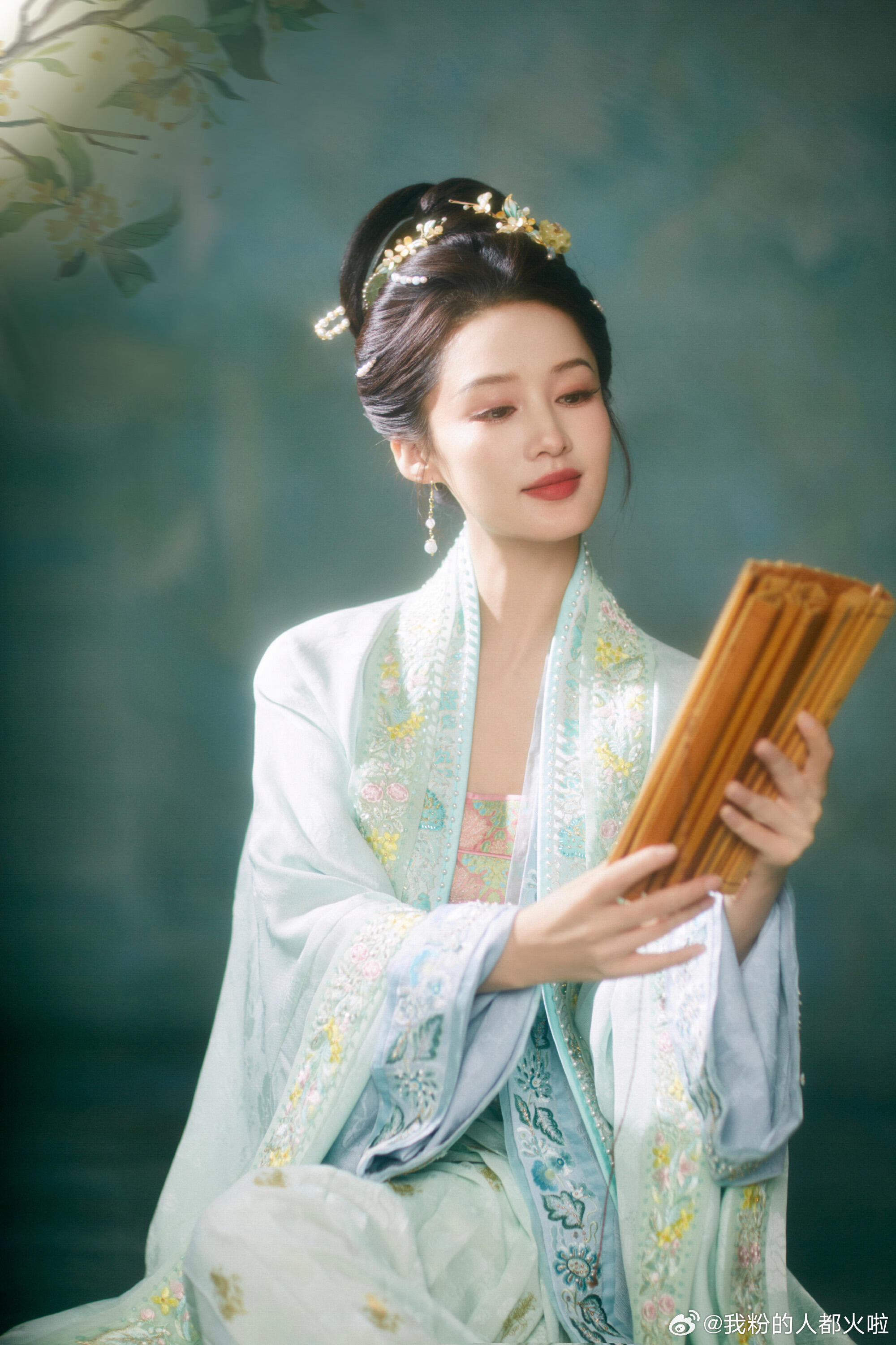 白鹿方已打假网传出演的李清照。这瓜传出来后🍠人反对还蛮多的，大多觉得白鹿形象和