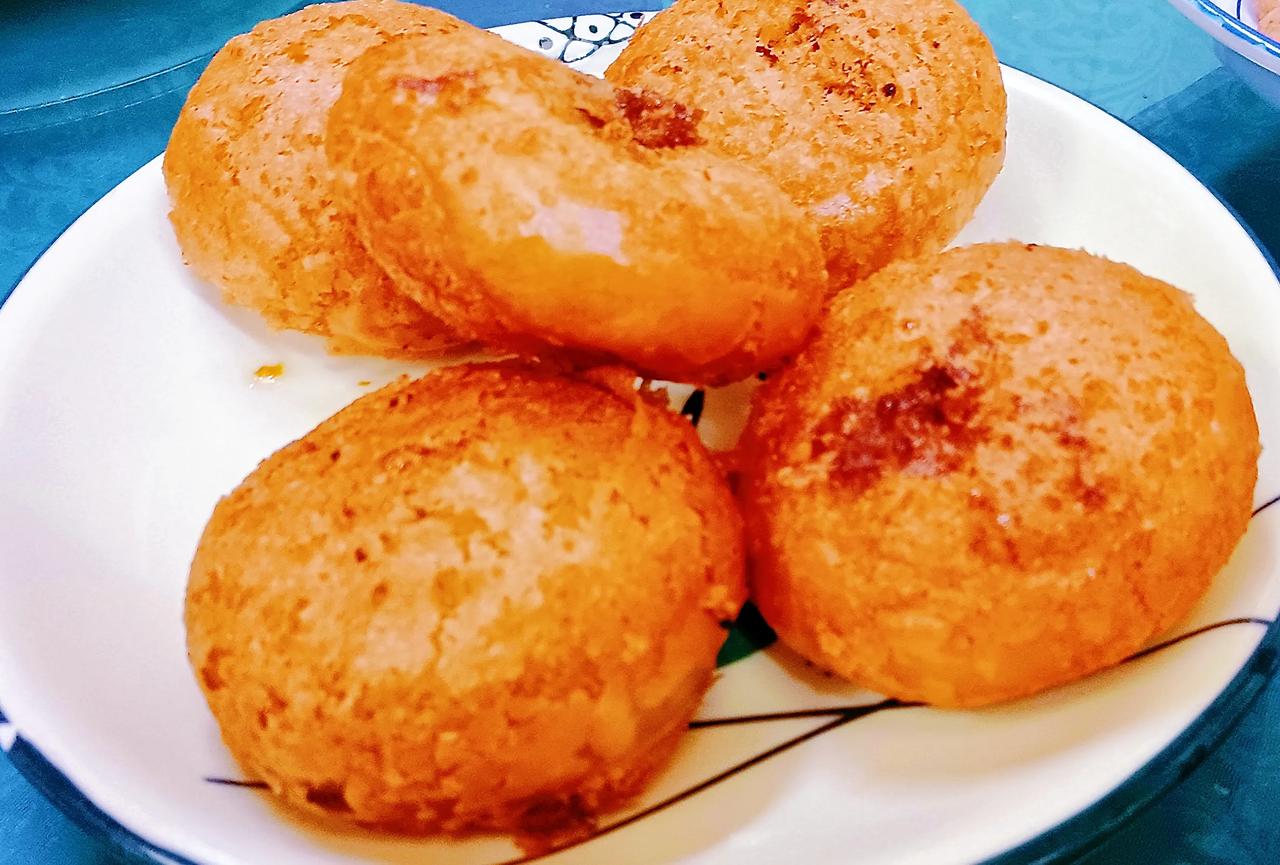 今天的糖糕，酥酥脆脆，香甜可口。