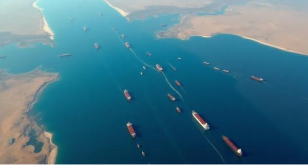 据英国海上贸易行动中心报道，霍尔木兹海峡在短短24小时内接连发生两起神秘的船只遭