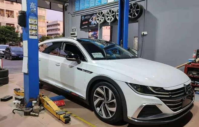 大众CC改装
【车型基础信息】
本次改装主角为大众CC猎装版 380TSI 猎心