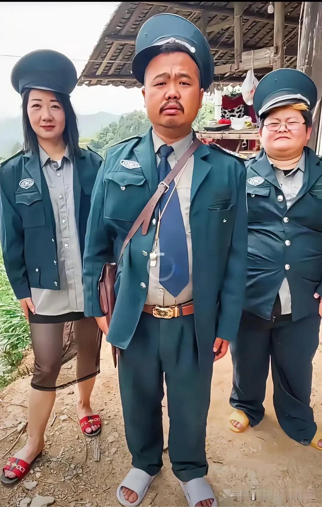 主播在线80万人，这个主播大家都应该收到他的视频，昨晚这个主播在线80万人，厉害
