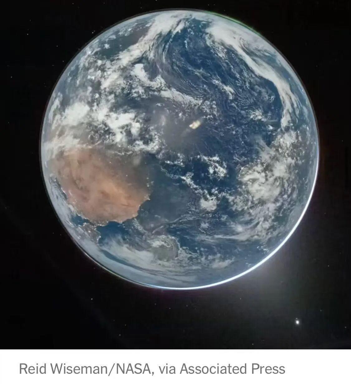 美国国家航空航天局于4月1日发射“阿尔忒弥斯二号”，把宇航员送往太空绕月飞行。周