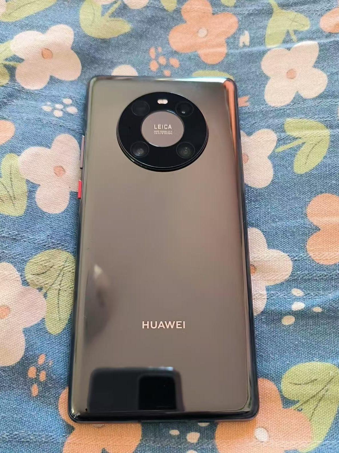 我这华为Mate40Pro是真·钉子户啊！

都这么久了，我居然收到华为Mate