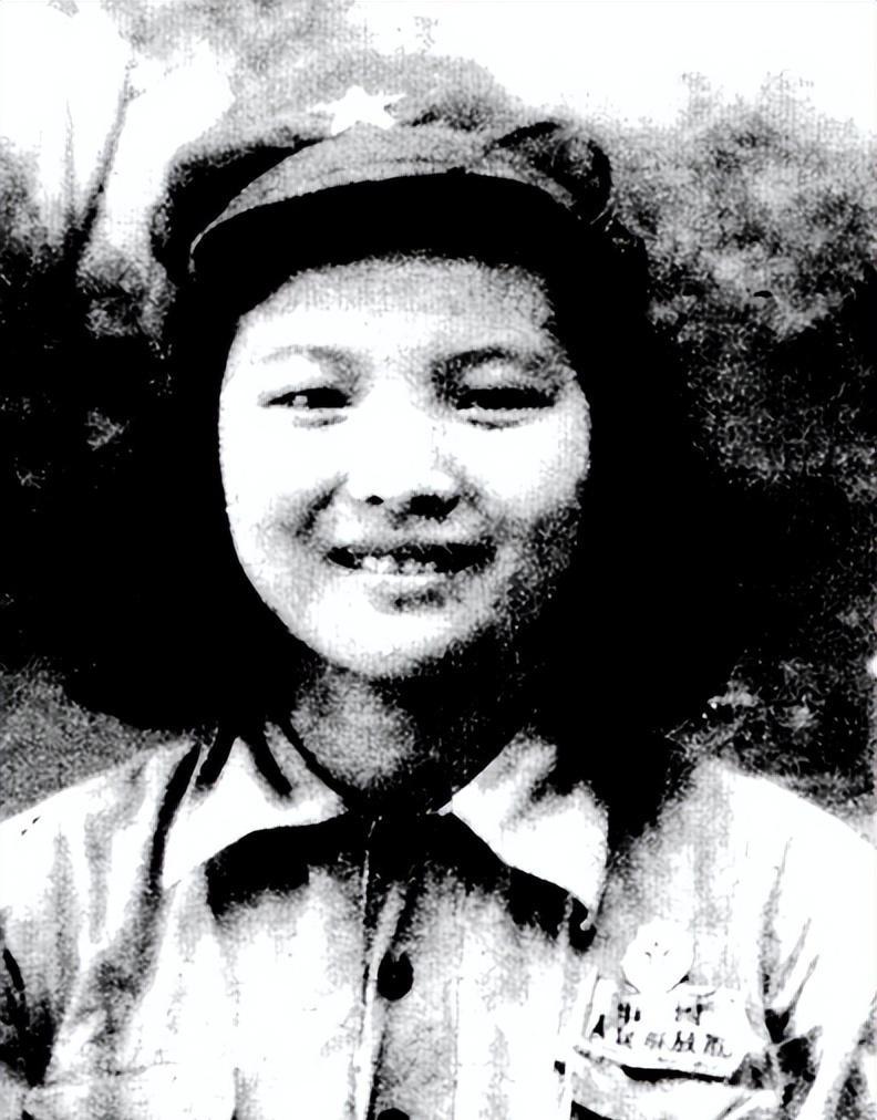1981年西藏女活佛再遇阴法唐夫人，含泪诉说从未想到会有这一天，令人动容！
19