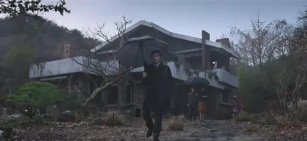 韩影史第一人！他入围金球奖！。与李奥纳多、甜茶 争夺影帝！  韩演员 李炳宪 创