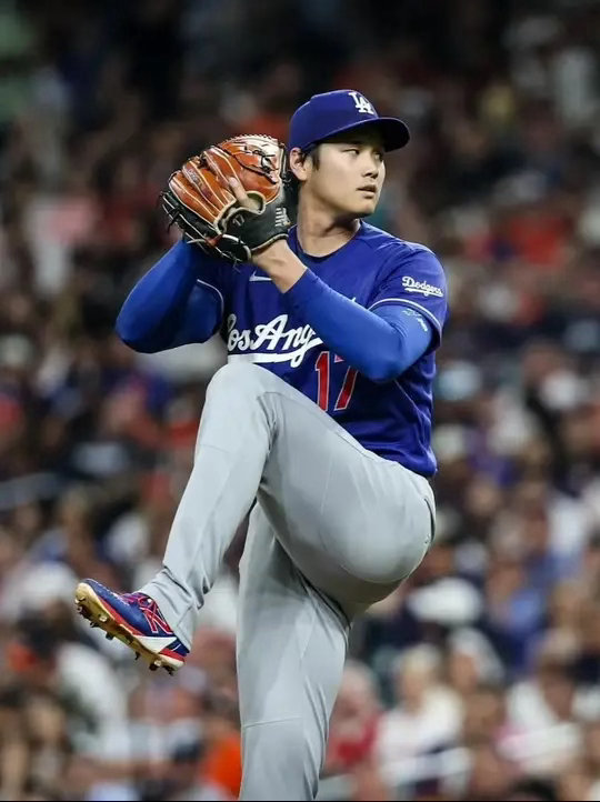 都说Shohei Ohtani 大谷翔平打投二刀流，相当于NBA赛场上，既是得分