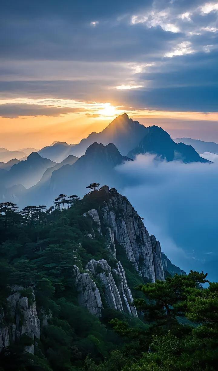 日落余晖的晚景令人陶醉！