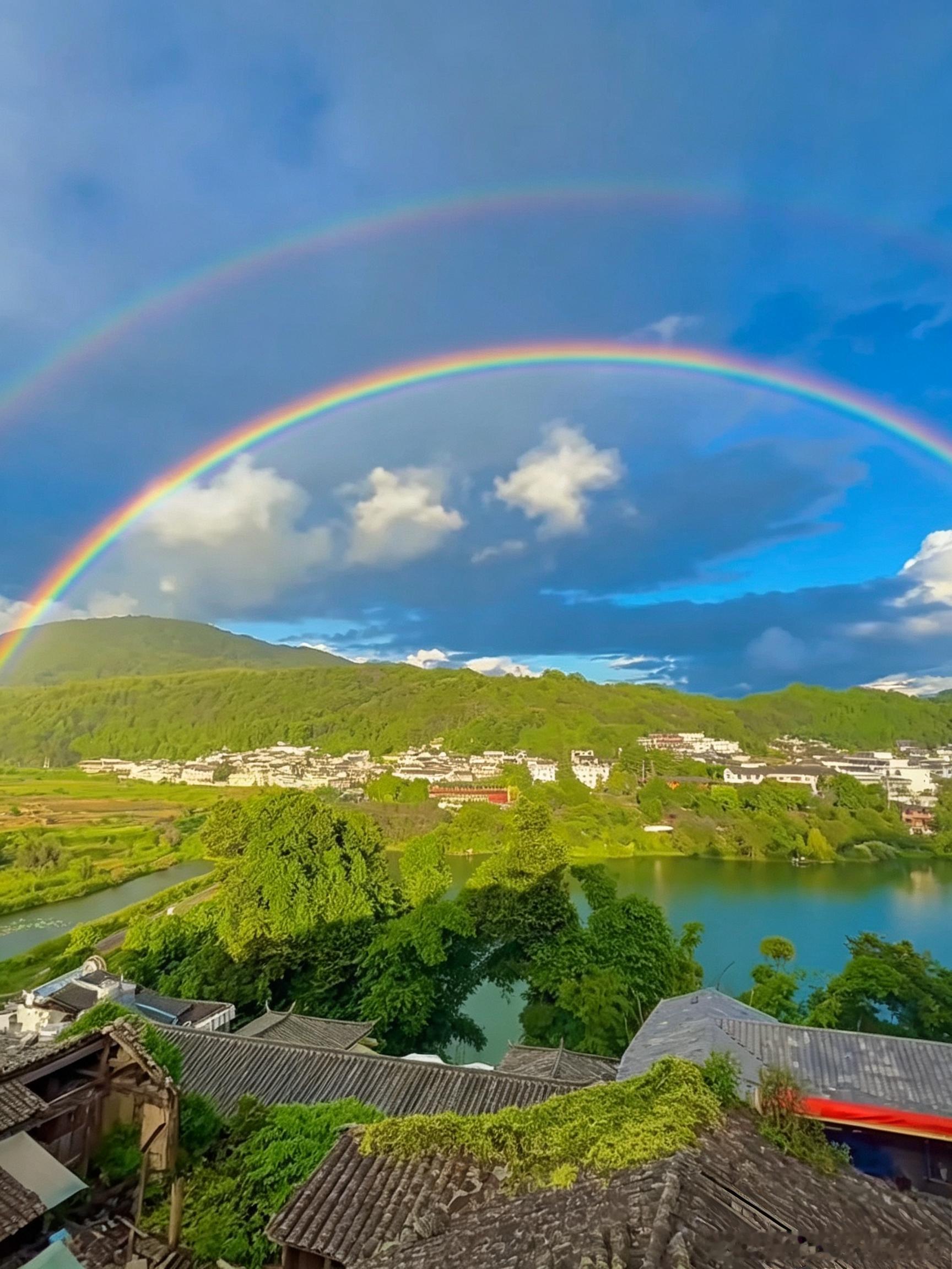 早安，不必追赶时光，好好感受眼前的风和晨光。早安心语 早安 早安[超话] ​​​