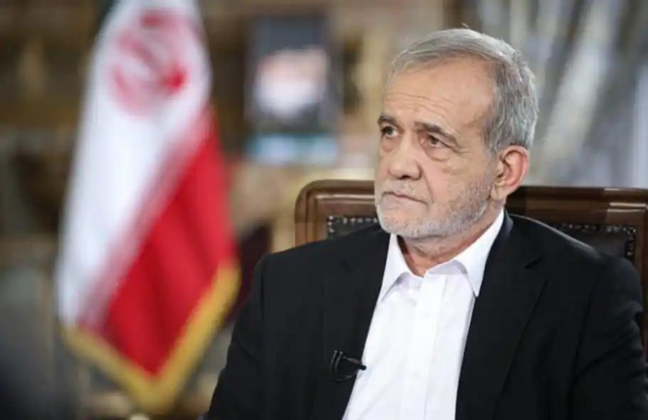 [月亮]美伊谈崩之后，伊朗开始“豪赌”，面对美国的威逼利诱，不仅不卑不亢，还能步