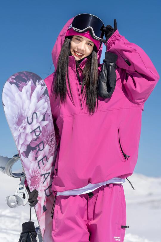 滑雪女孩的火龙果穿搭！
