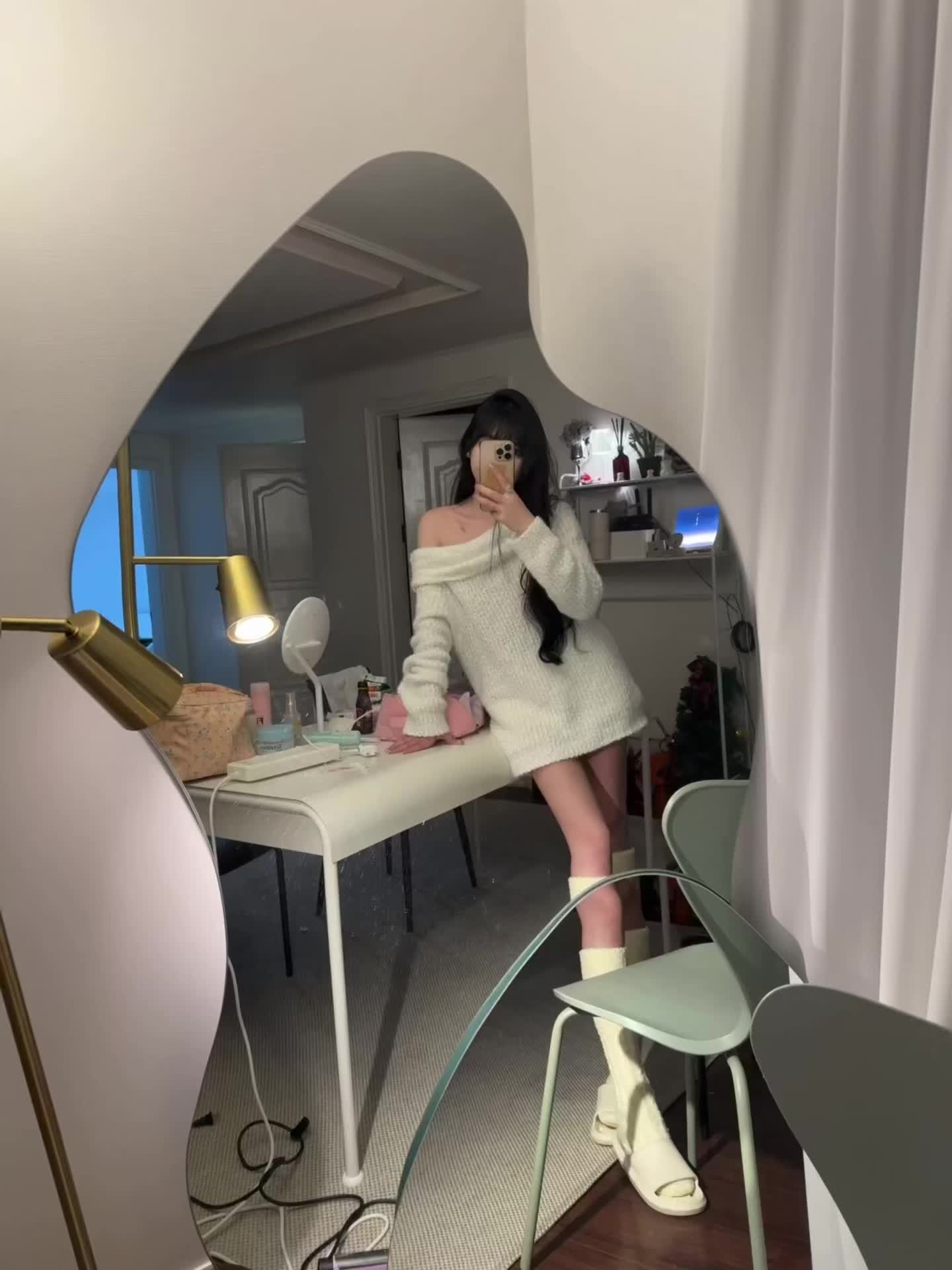 宝宝我今天买的毛衣好看吗
