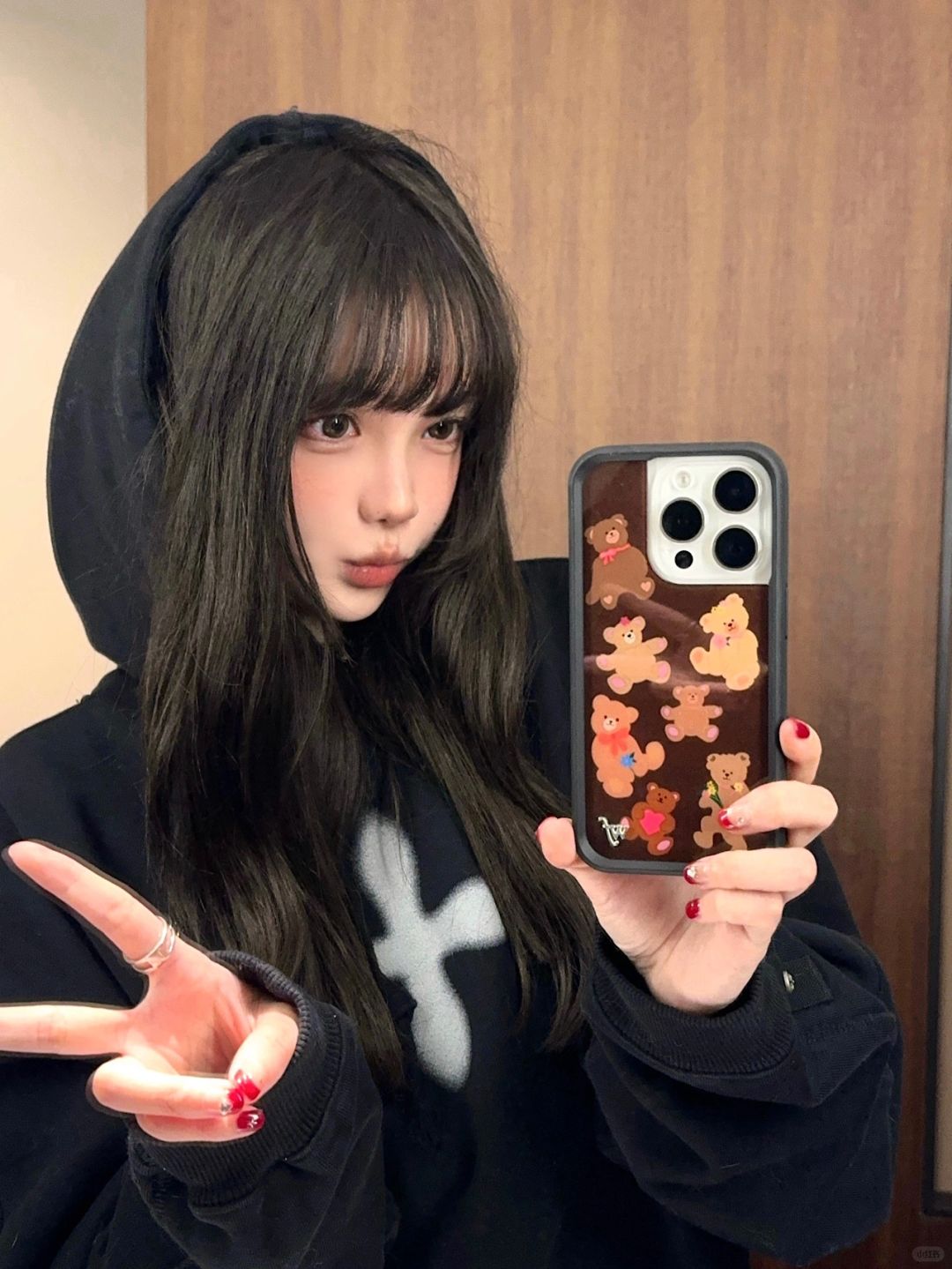 韩女对镜拍𓍯⋆🐿️