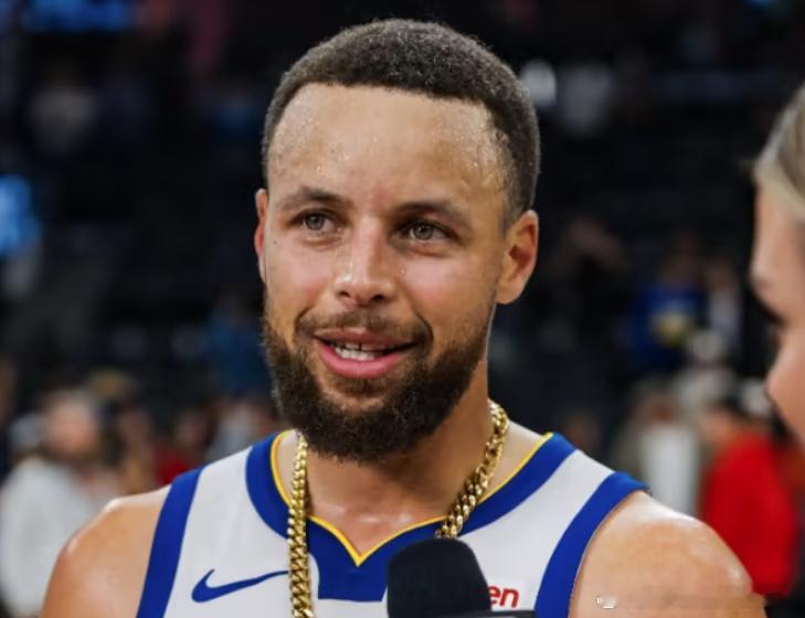 HG08体育：库里：末节逆转快船因每个人都挺身而出 对阵太阳会想尽一切办法赢球北