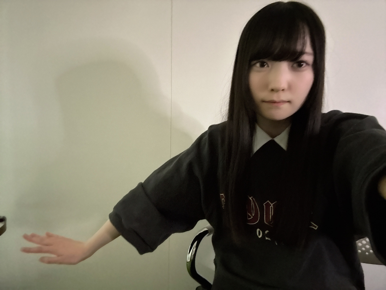 佐藤優羽「映画『夜勤事件』を鑑賞させていただきました🐀一人で鑑賞していたのです