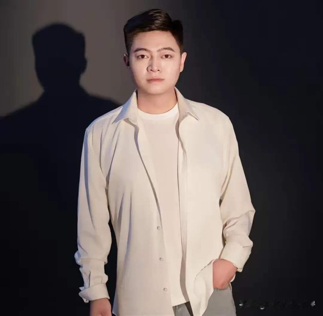 赢了世界，失去了健康又有什么意义？所以，以后别熬夜了，一定引以为戒，好好爱自己！