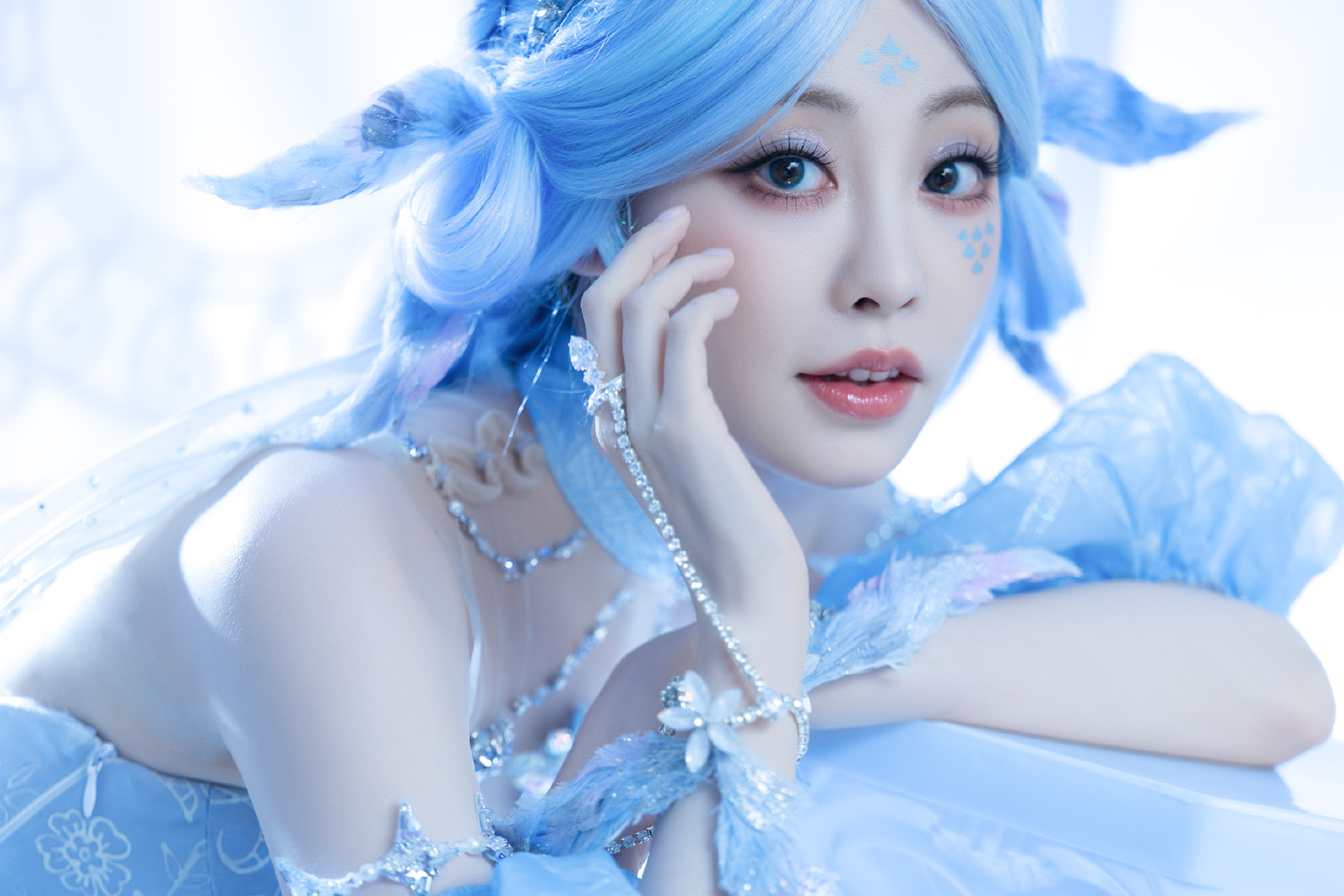 祝绪丹～…祝绪丹破冰COS冰魄祝绪丹[超话]祝绪丹cos冰魄 ​​​