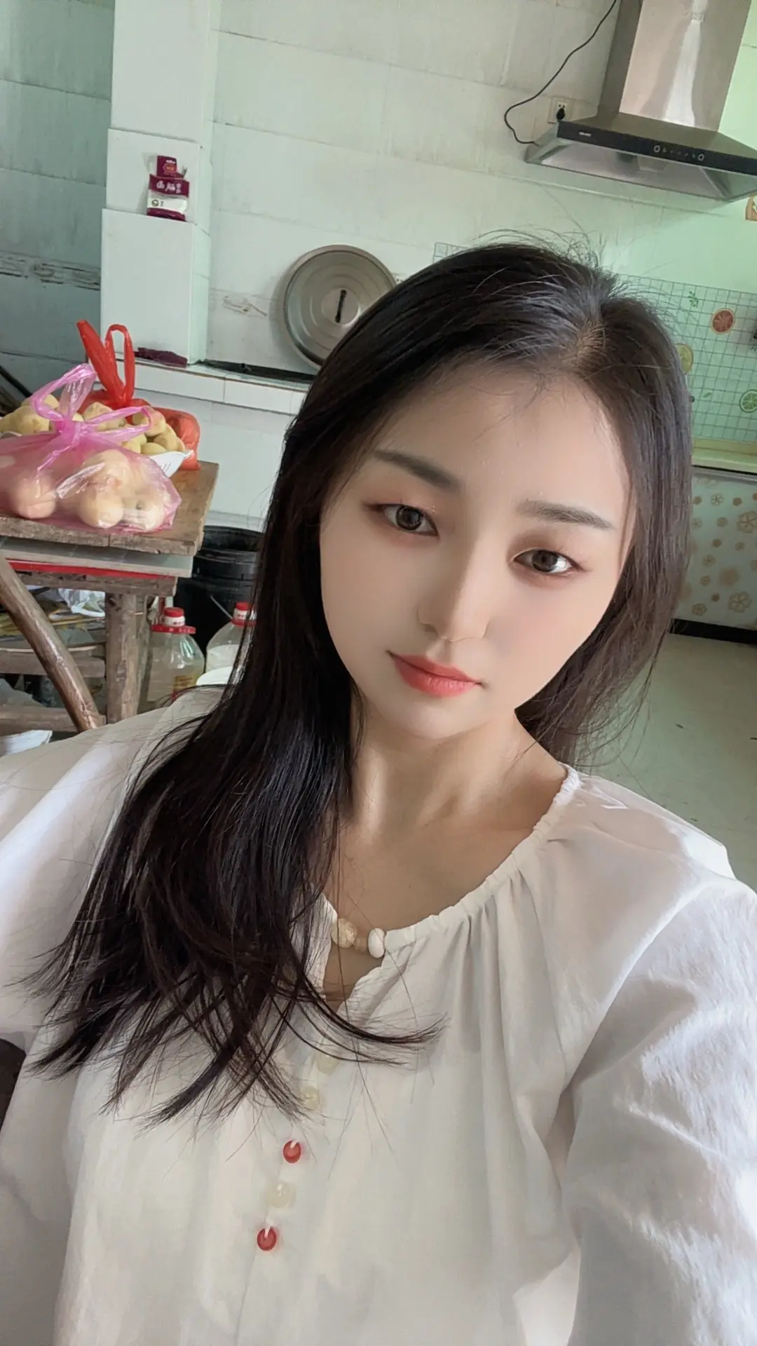 把时间分给正确的人和事，       即使生活平淡也会感觉到幸福”