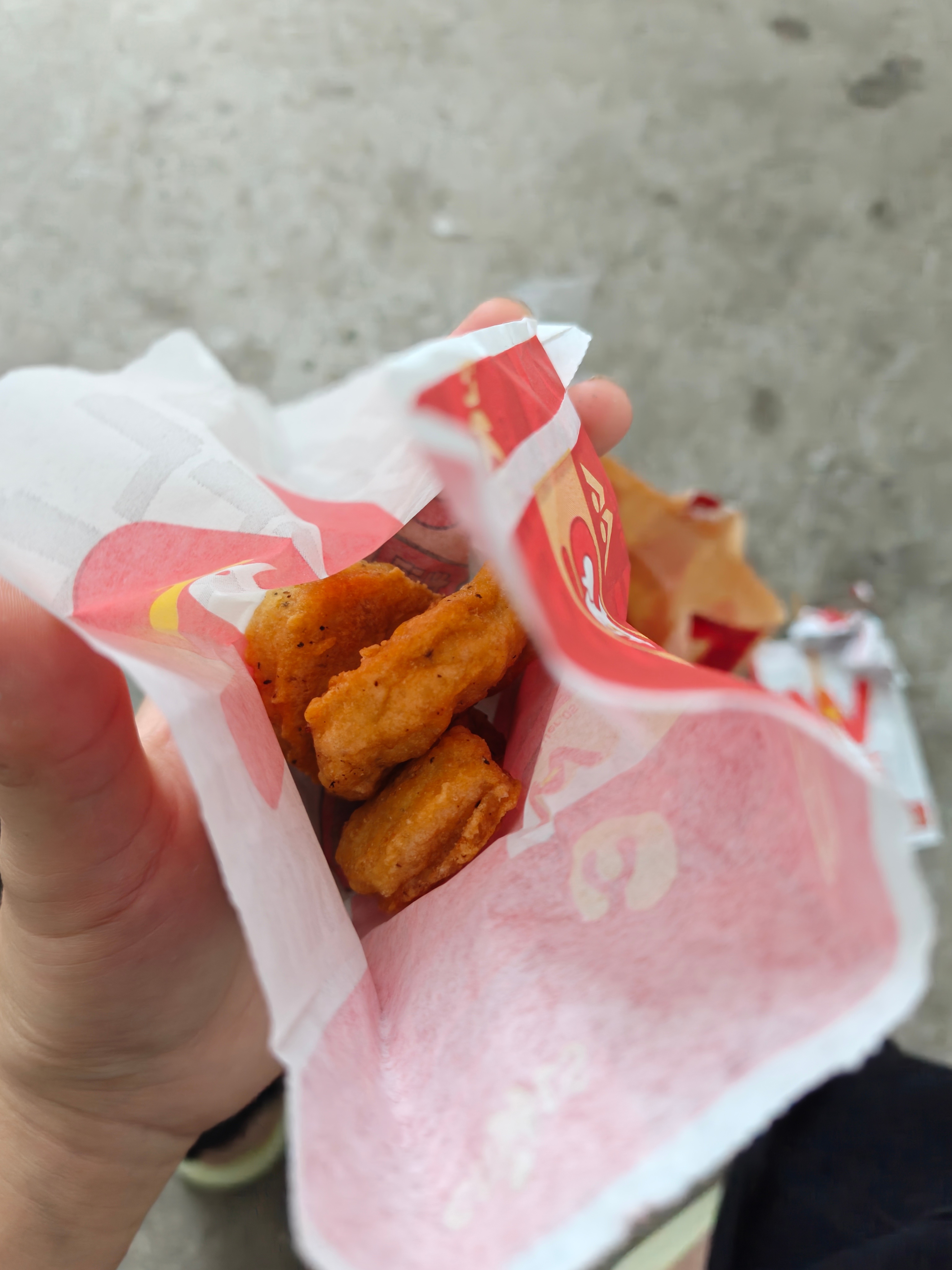 隅间圆语啦啦啦啦