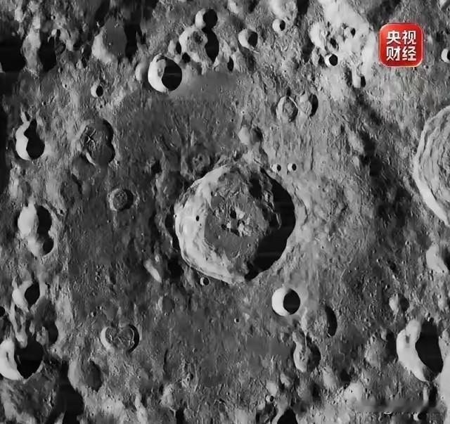 美国SpaceX猎鹰火箭二级残骸撞击月球，并没有事先想象的那样，将月球太阳照射地