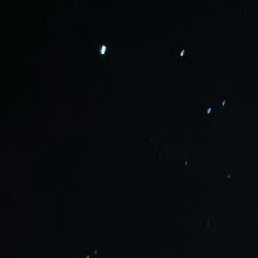 1600我们都在奔赴各自不同的人生 我还是会相信星星会说话 石头会开花 穿过夏天