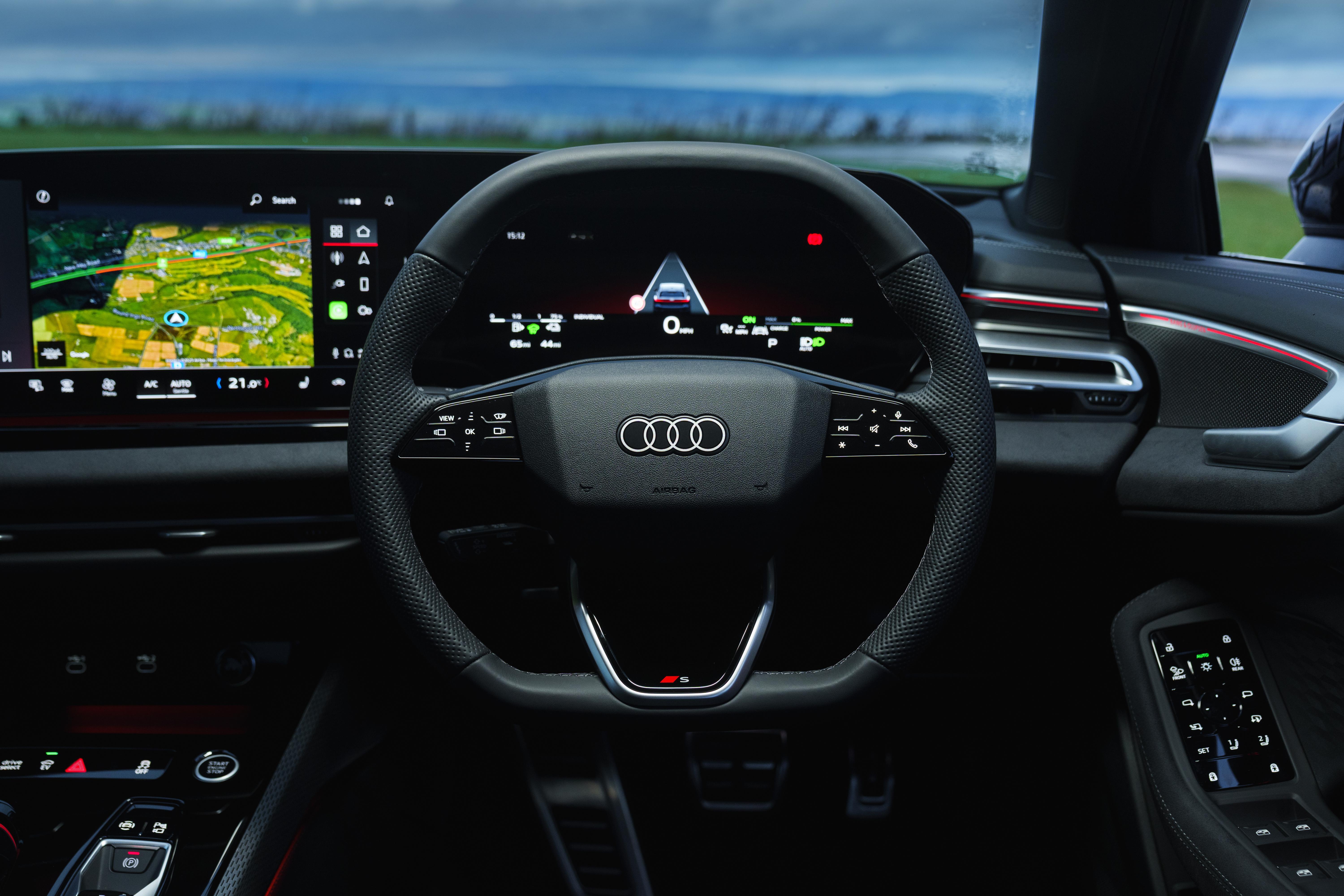 Audi A5 Avant e-hybrid quattro S line 奥迪