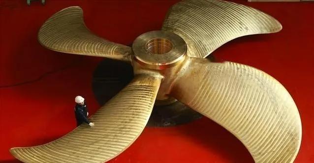 1988年，我国从瑞典定制用在052型驱逐舰的特殊螺旋桨，不料两次验收不合格，瑞