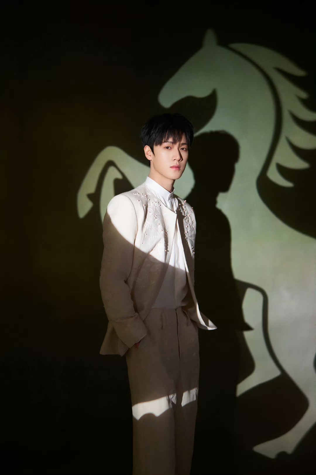 娱乐李昀锐茶马光影李昀锐光影织画卷李昀锐光影织画卷，喜欢喜欢 