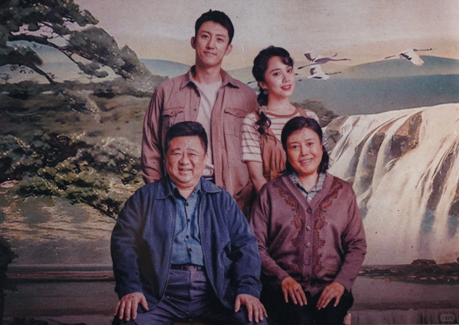 黄景瑜《雪迷宫》幸福的一家人