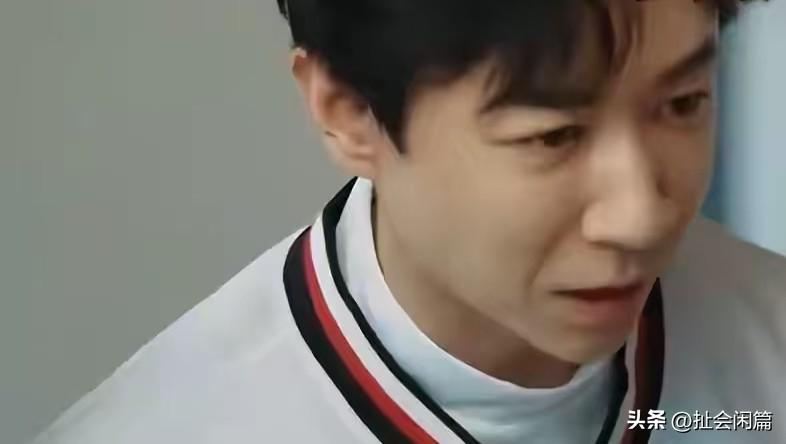 这个张唯伊现在资源是真好，好几部热播剧当中都有他，看来跟董璇结婚以后立马提升了一