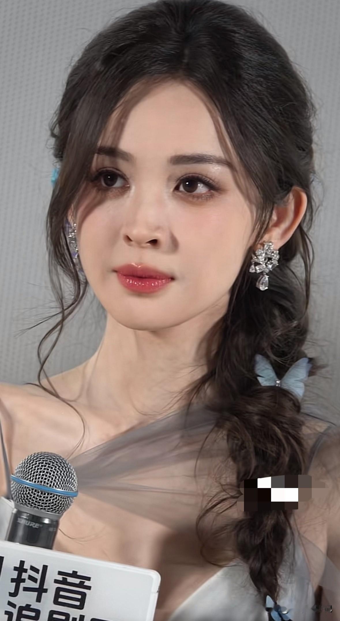 真的被娜扎的颜值惊艳到了！