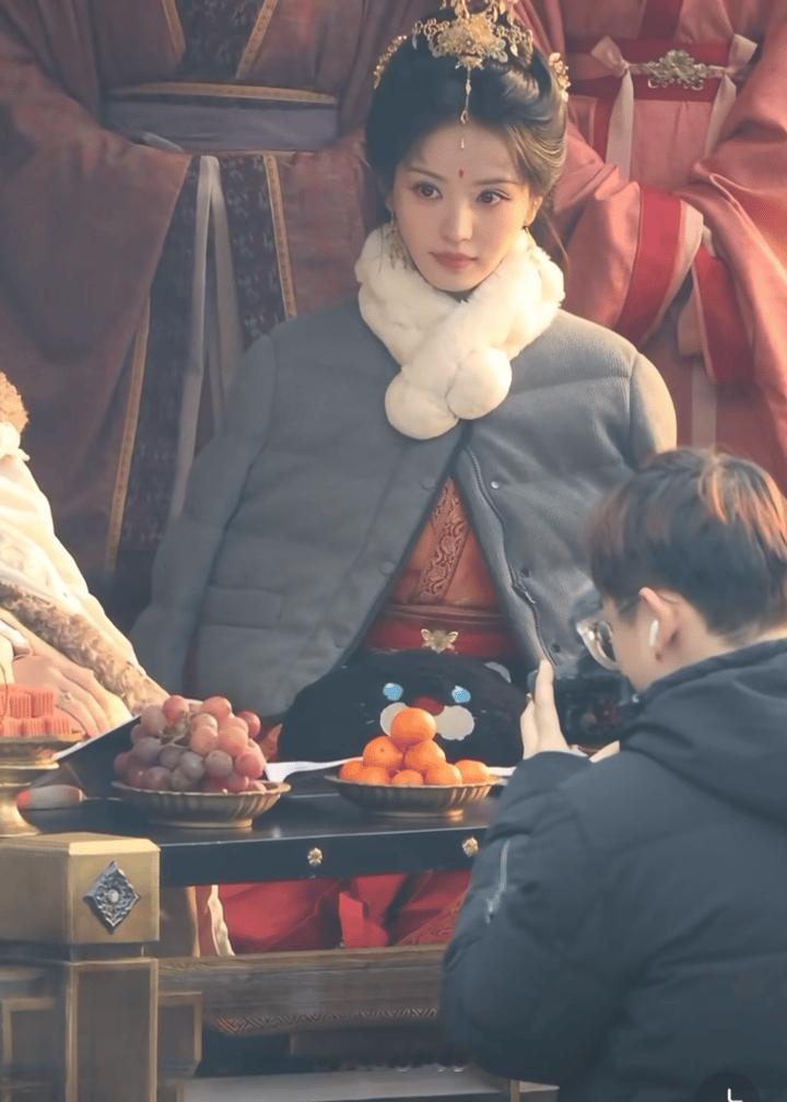 就这么水灵灵拿出了零食😋©️🍠锁锁 