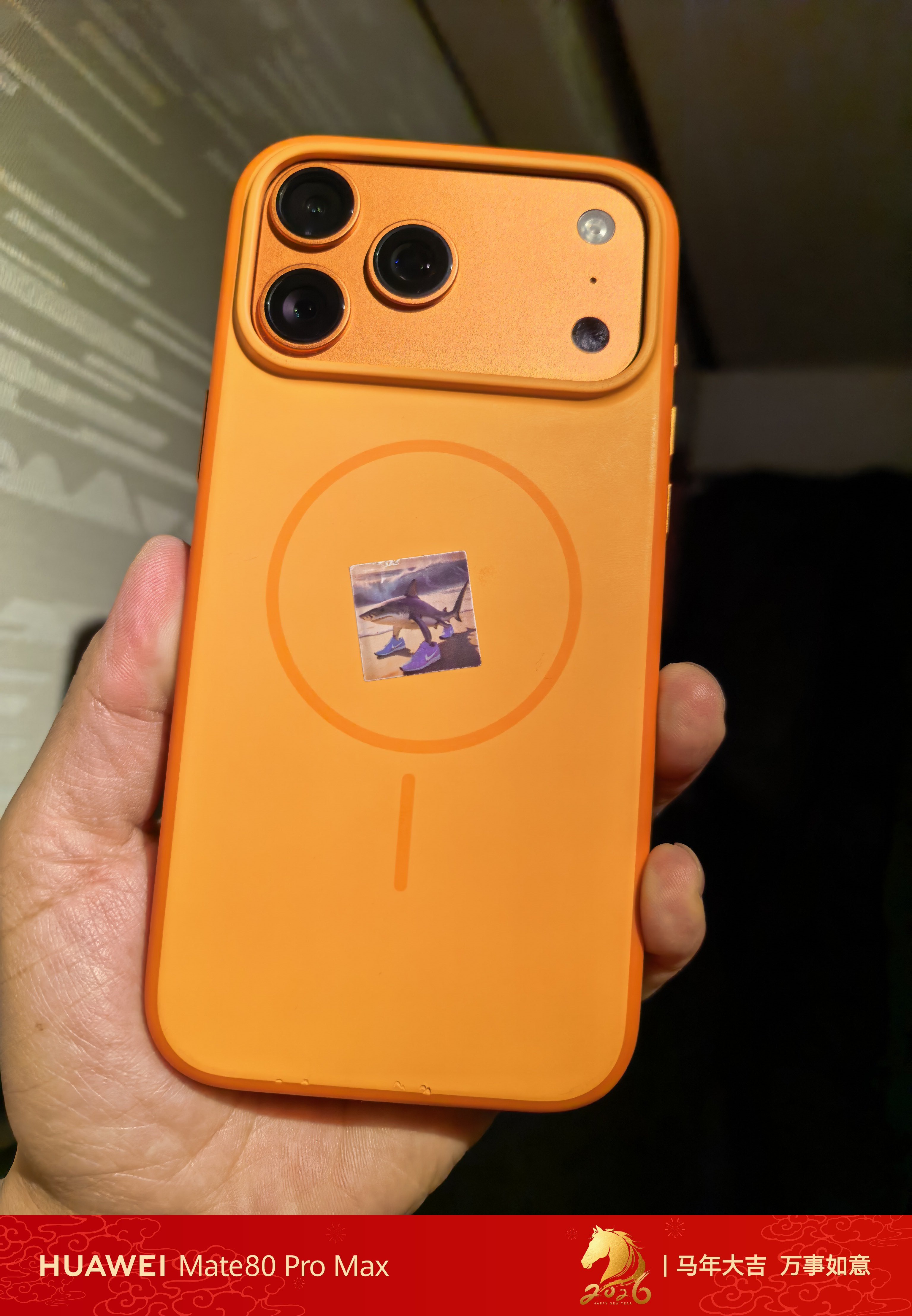 女儿竟然喜欢看国外版的山海经，还买的山海经贴纸，这图片，我看了好久，给我看的非常