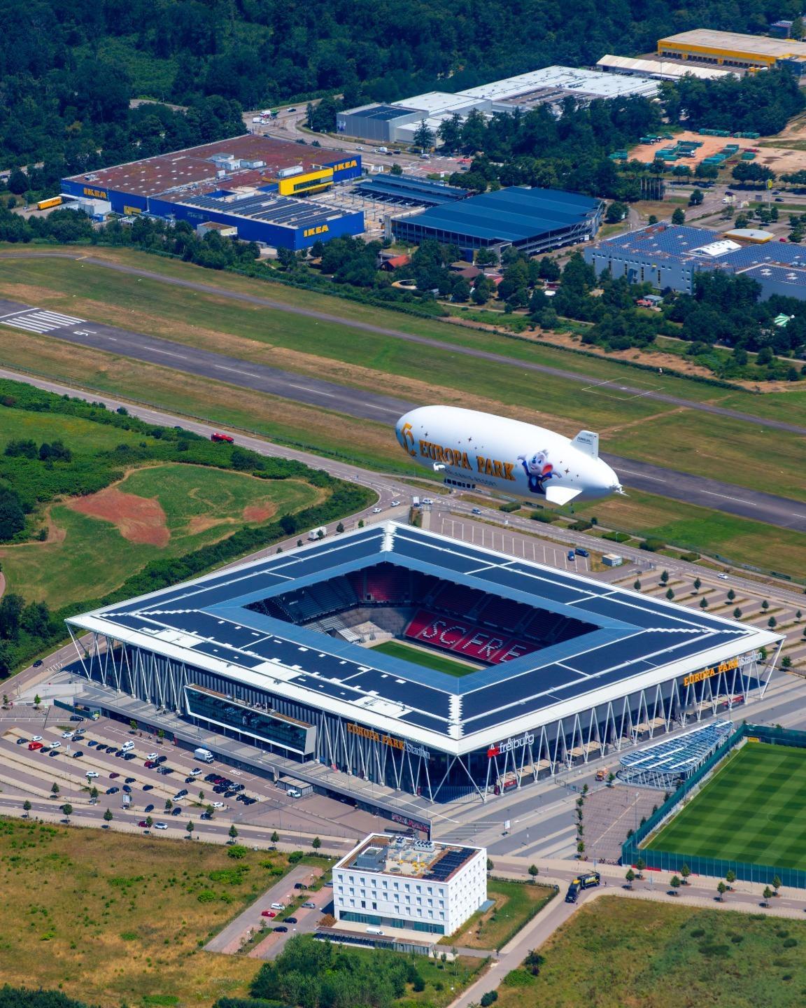 德国，弗赖堡球场