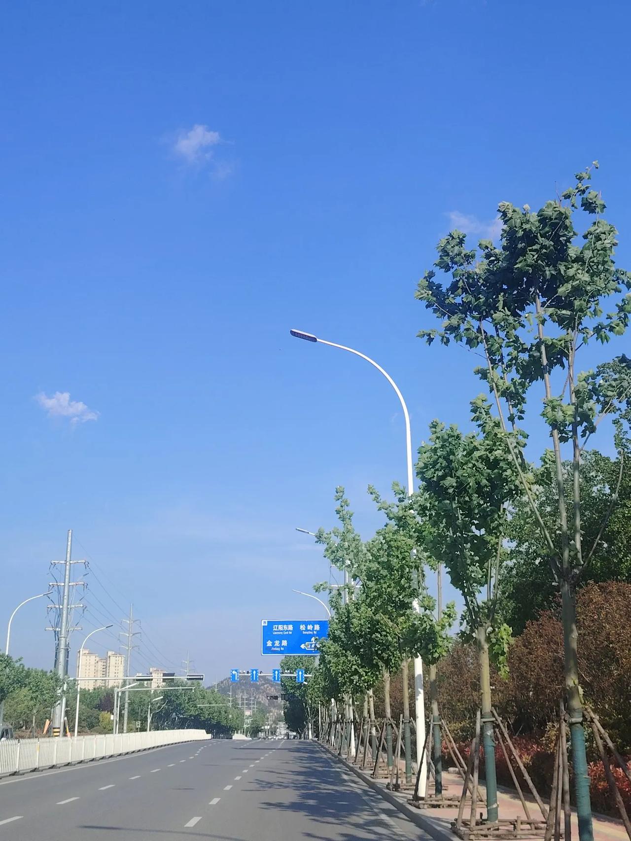 最近流量低迷，也不知道怎么了，文章越写越迷茫[泪奔]

干脆现在就摆烂好了，说不