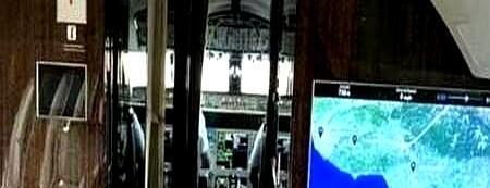 工资照领，扑克照打。
内马尔在用膝盖和8000万年薪，给所有豪门上了一课。
你看