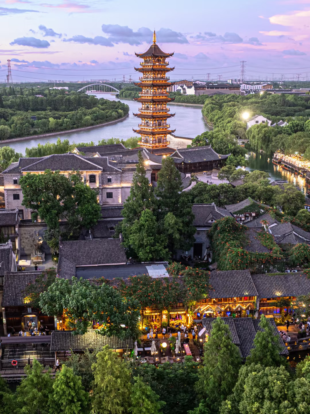 还是江浙沪会玩🌳在乌镇里蹦迪是种什么感觉