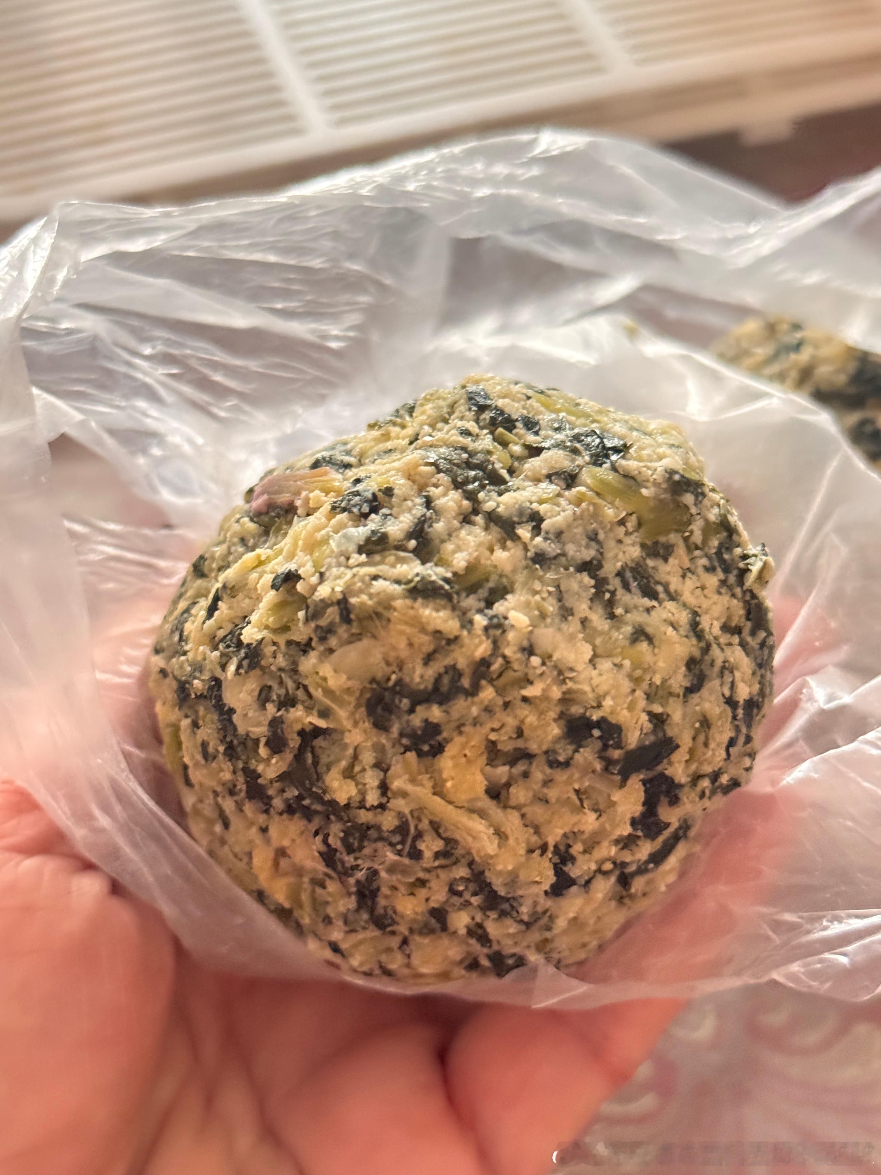 这才是山东美食，我快爱死了。之前只会用家乡话叫它，出了家乡看不见，买不到，想在网