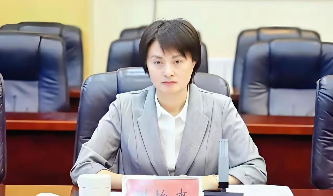 刘怡爽被抓！黑龙江省大庆市纪委监委发布权威通报。

​刘怡爽，1976年7月出生