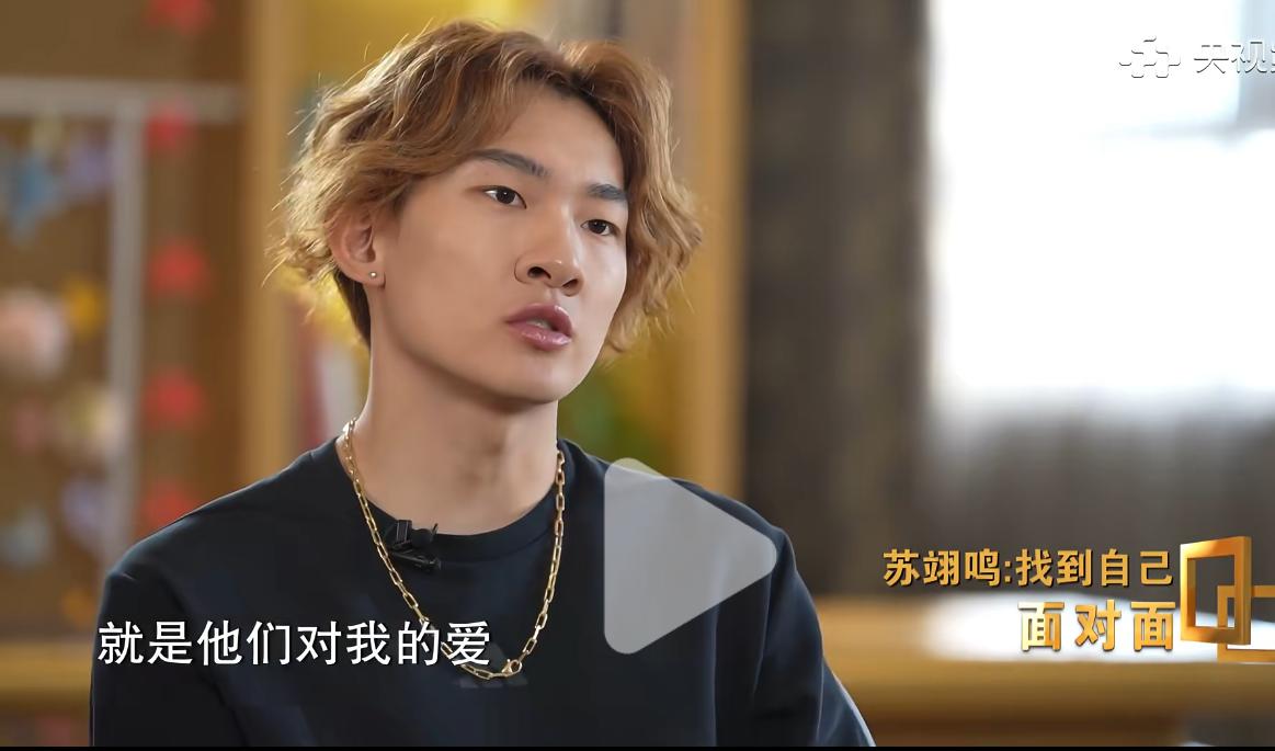 完整地养了一回娃，我深刻意识到，父母无条件的爱才是孩子自信与优秀的底气。

曾经