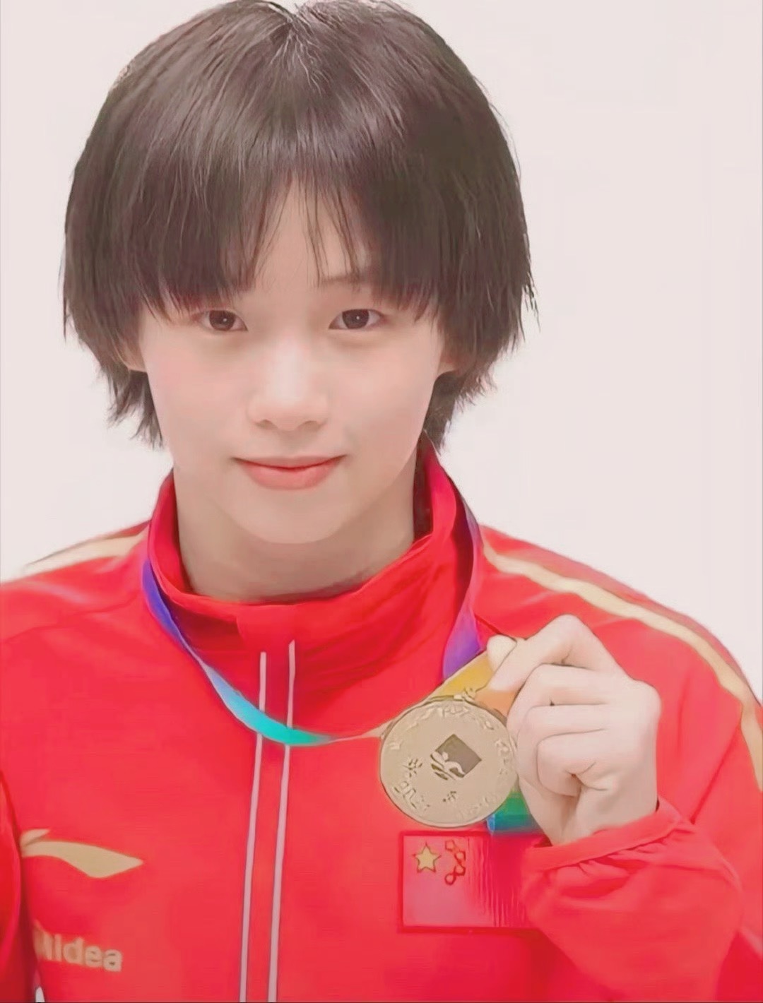 乐乐太耐看了 ​​​