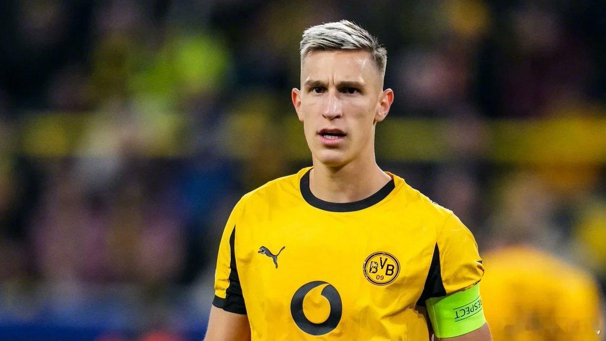 【解约条款】《图片报》：施洛特贝克与多特蒙德不久前签下一份新的长期合同，合同中有