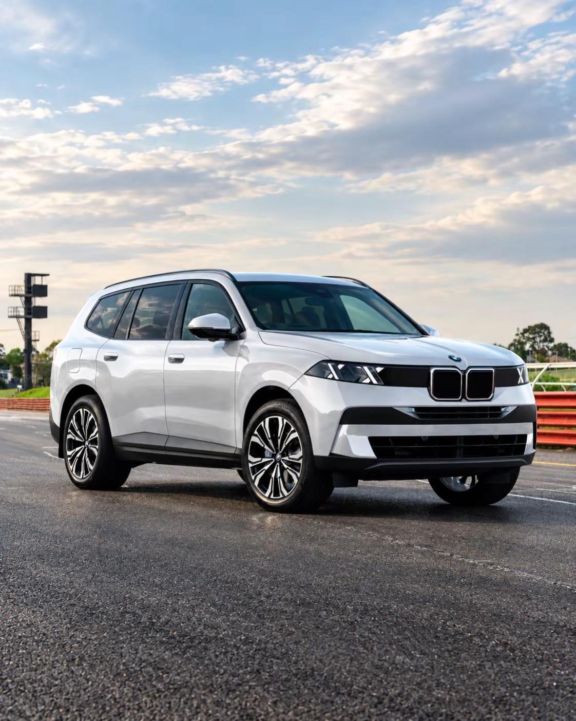 宝马正研究一款大型SUV，以竞争北美市场 该车将超越X7，目前还没确认名称有可能