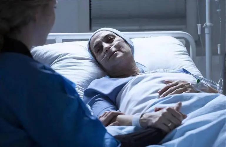 男子深夜脑梗瘫痪，原因竟是这物？中老年人晚饭后，要少做4件事


“医生，我爸深