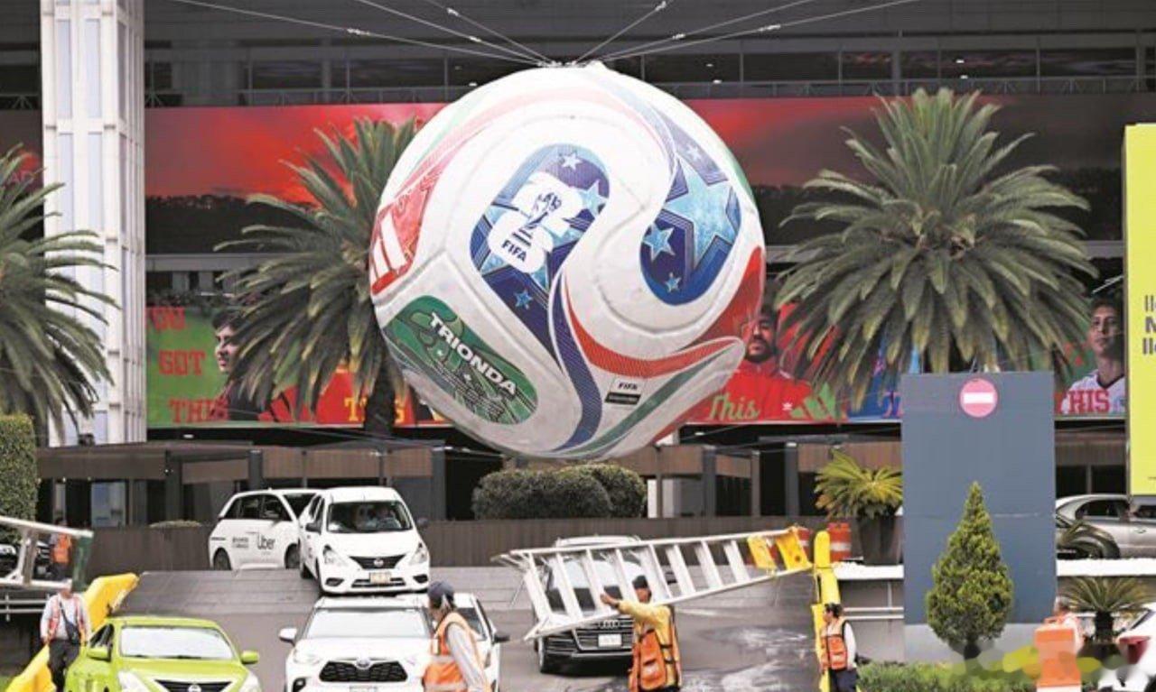 北京时间6月12日凌晨3时，2026美加墨世界杯将在墨西哥城体育场拉开帷幕。不过