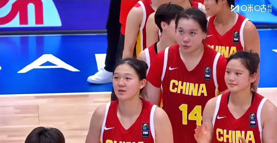 中国女篮U17中锋庞云舒真是太稳定了！在今天中国女篮83-60拉脱维亚的1/8世