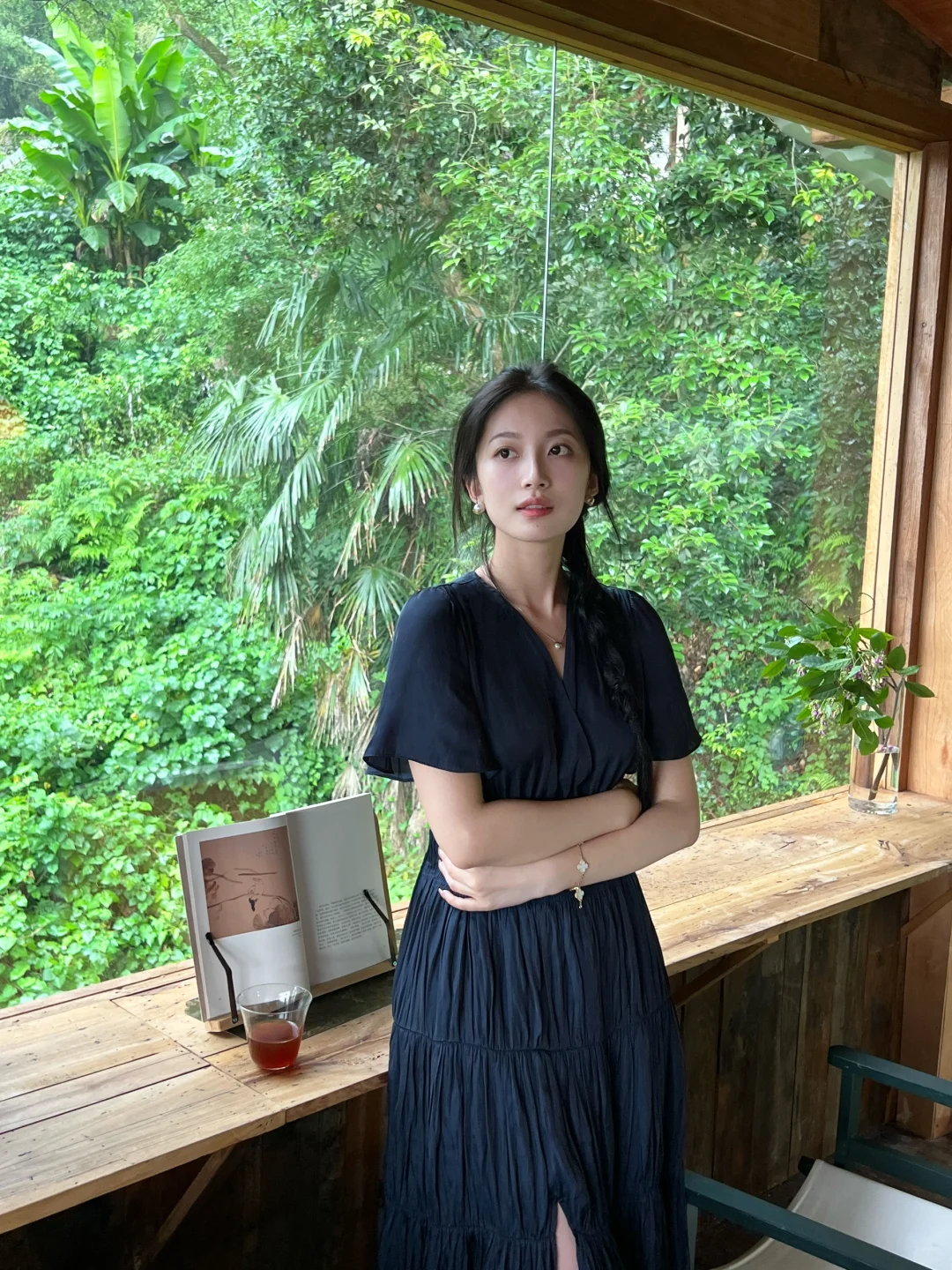 跑到山里躲清静