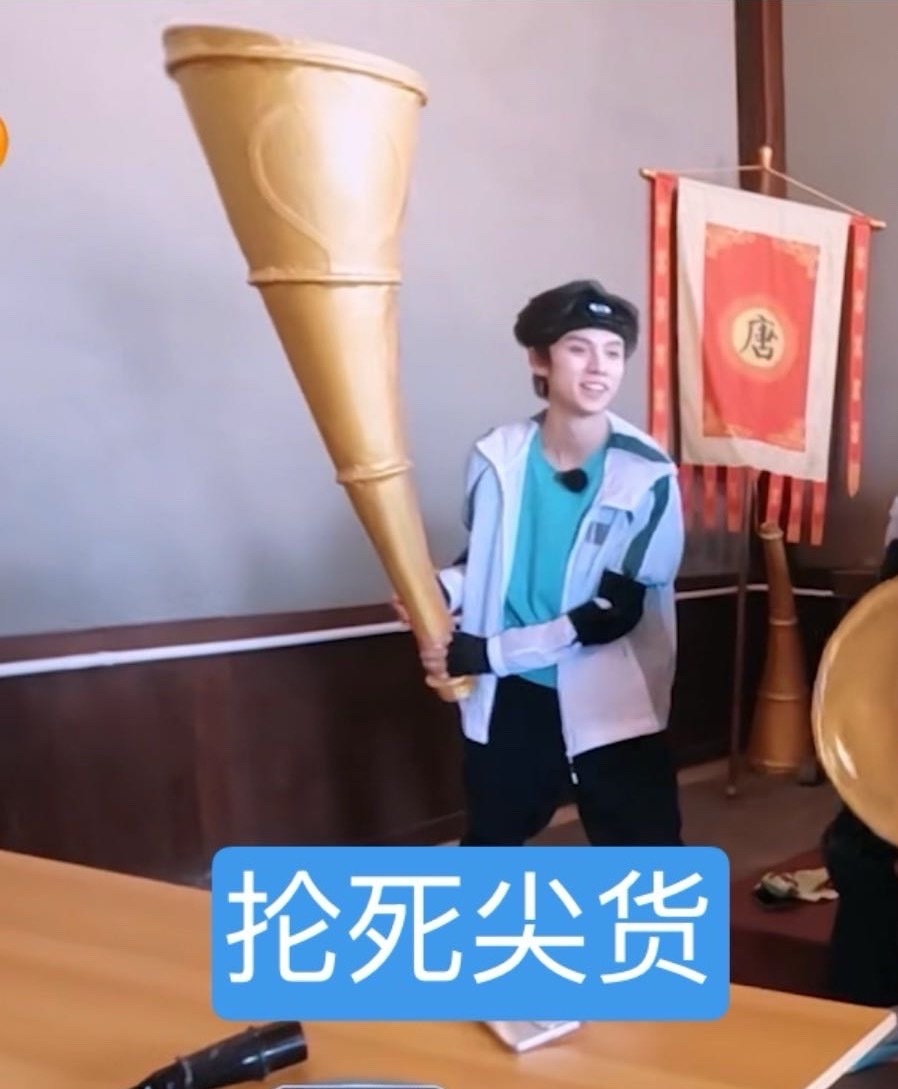 登陆日只有从前享受了各种利益的人才会老是怀念从前，当然 从开始到未来一直在享受的