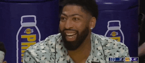 大家别激动，浓眉并不是以湖人球员身份回到洛杉矶，而是以奇才球员身份回来的。今日，