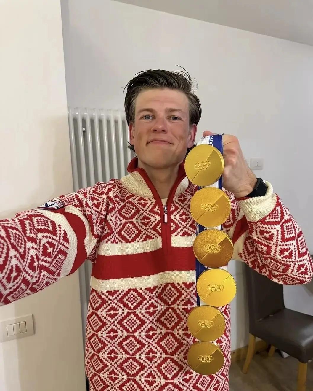 挪威越野滑雪名将约翰内斯·克莱博在2026年米兰冬奥会上包揽了男子越野滑雪全部六