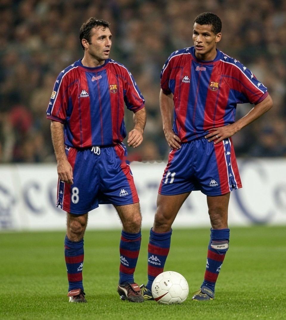 Stoichkov e Rivaldo no Barcelona 🤩 足球